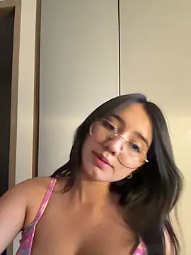 Michelle Zoe online show from December 21, 7:26 pm