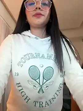 Michelle Zoe online show from November 30, 4:57 am