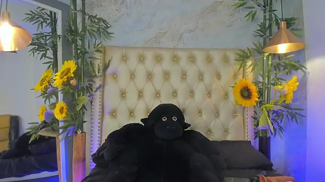 LittleeJaz online show from February 23, 6:03 am