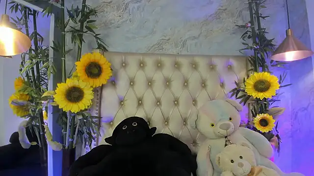 LittleeJaz online show from March 29, 5:09 am