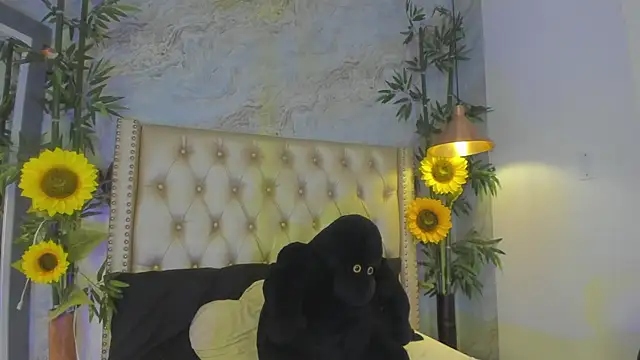 LittleeJaz online show from November 10, 4:06 am