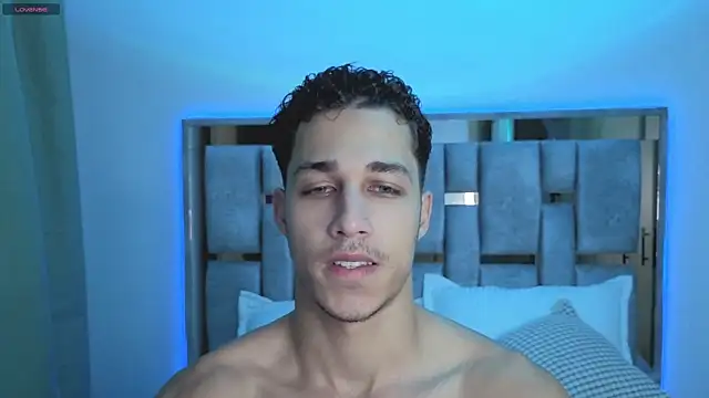 orionblaze69  online show from September 17, 11:29 pm