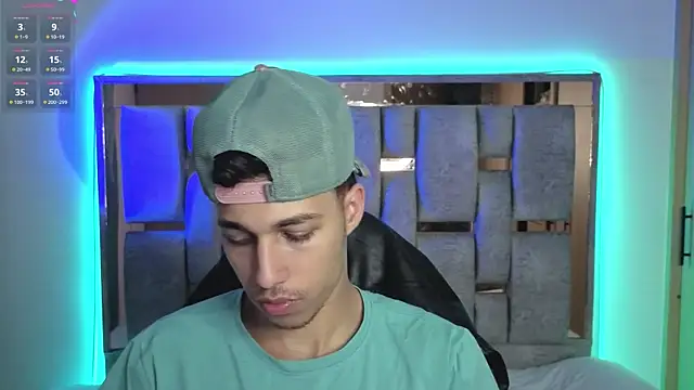 orionblaze69  online show from April 18, 8:38 am