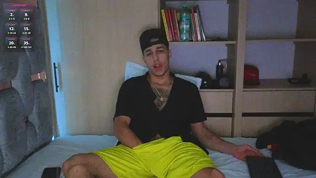 orionblaze69  online show from December 18, 9:14 am