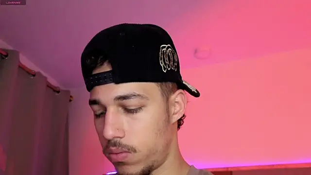 orionblaze69  online show from February 15, 12:55 am