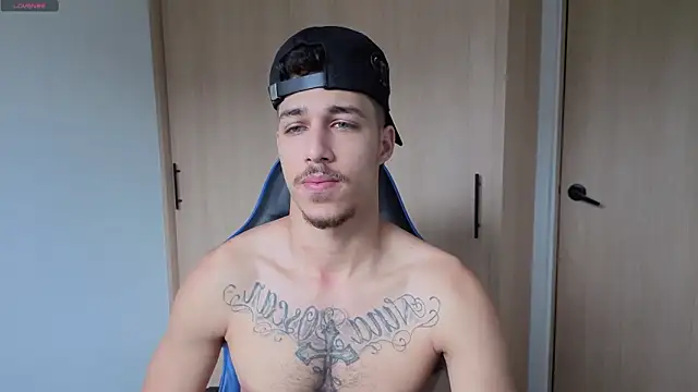 orionblaze69  online show from March 8, 8:23 pm