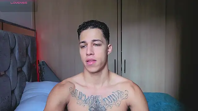 orionblaze69  online show from December 4, 8:08 pm