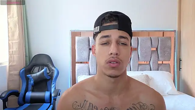 orionblaze69  online show from October 26, 8:20 pm