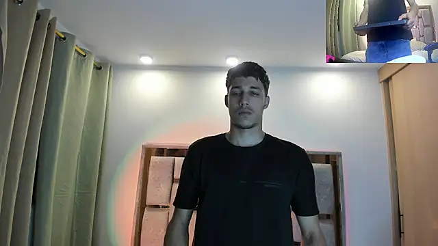 Snapshot of orionblaze69_ chatting on July 10, 2:00 am orionblaze69 online show from July 10, 2:00 am