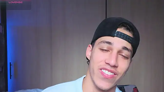 orionblaze69  online show from November 27, 8:53 pm