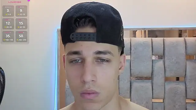 orionblaze69  online show from April 5, 8:04 pm