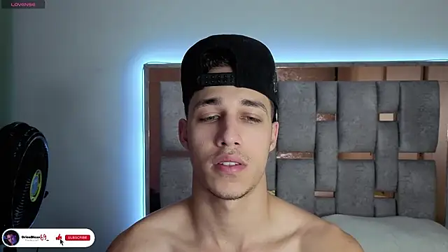 orionblaze69  online show from March 25, 2:01 am