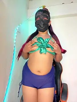 Ariana  Marie online show from January 13, 5:39 pm