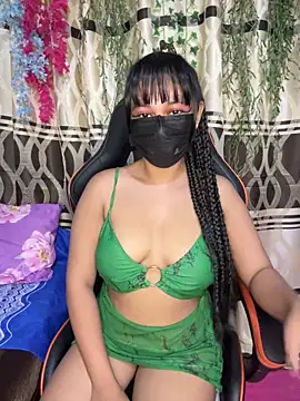 Ariana  Marie online show from November 17, 10:52 am