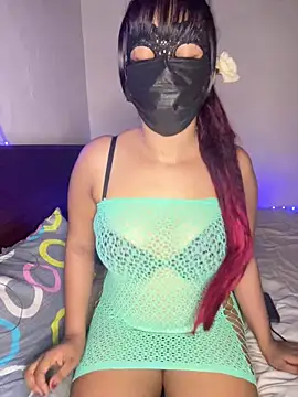 Ariana  Marie online show from April 30, 2:24 pm