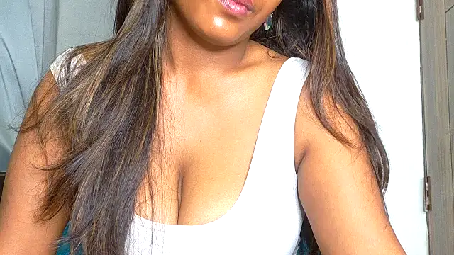 nylaahh-12 online show from March 26, 10:51 pm