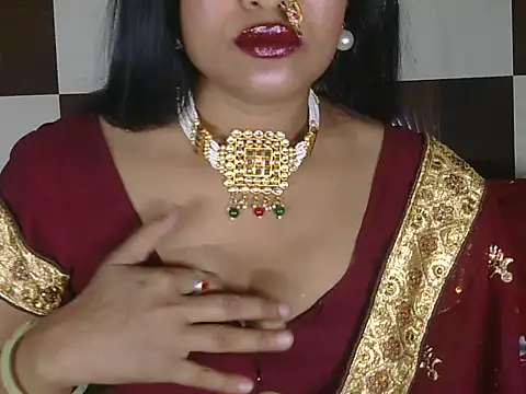 hotee bhabi online show from April 18, 10:50 am