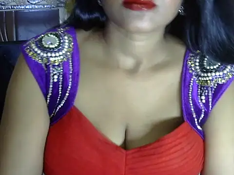 Snapshot of hotee_bhabi chatting on September 23, 11:06 am hotee bhabi online show from September 23, 11:06 am