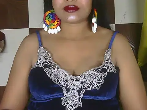 Snapshot of hotee_bhabi chatting on July 10, 3:17 am hotee bhabi online show from July 10, 3:17 am