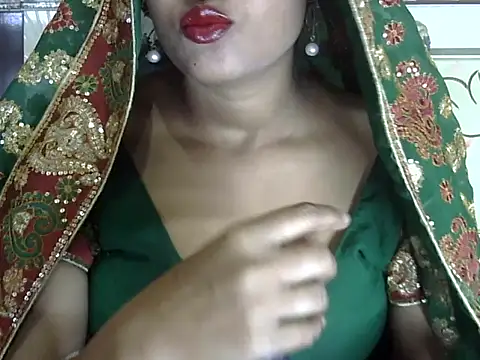 Snapshot of hotee_bhabi chatting on October 28, 7:29 am hotee bhabi online show from October 28, 7:29 am