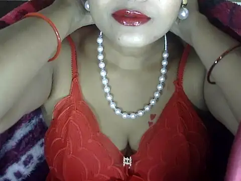 hotee bhabi online show from January 6, 4:11 pm