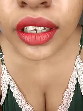 sex-withcouple online show from March 25, 2:55 am