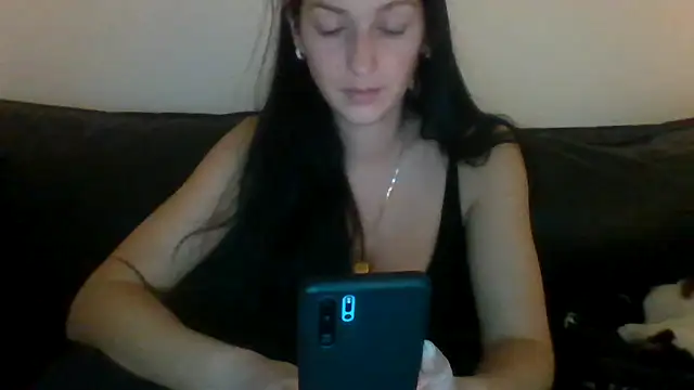 milagaborxx online show from March 19, 10:10 pm