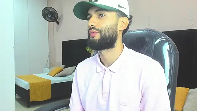 Ryan Jackson  online show from November 12, 5:55 am