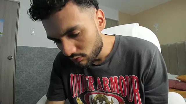 Snapshot of Ryan_Jackson_ chatting on September 24, 11:10 pm Ryan Jackson  online show from September 24, 11:10 pm