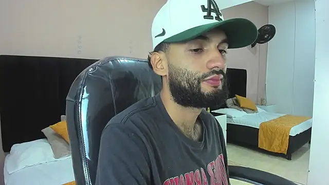 Ryan Jackson  online show from November 7, 5:45 am