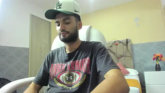 Snapshot of Ryan_Jackson_ chatting on October 2, 11:08 pm Ryan Jackson  online show from October 2, 11:08 pm