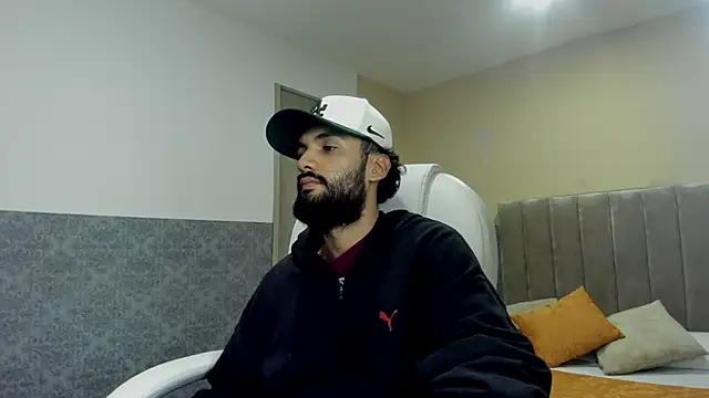 Snapshot of Ryan_Jackson_ chatting on September 20, 1:10 am Ryan Jackson  online show from September 20, 1:10 am