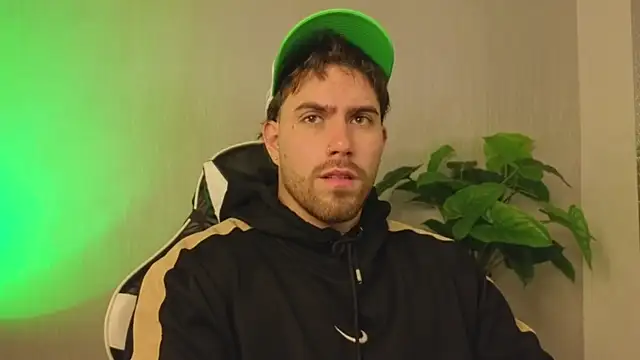 Ades Lowe online show from December 18, 11:14 am