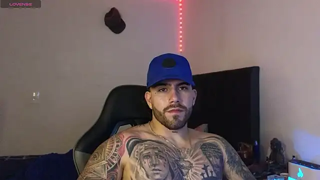 Ades Lowe online show from February 18, 6:33 am