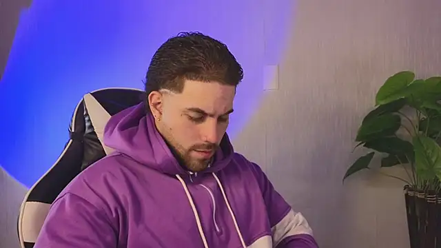 Ades Lowe online show from November 26, 10:37 am