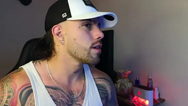 Ades Lowe online show from April 11, 5:48 am