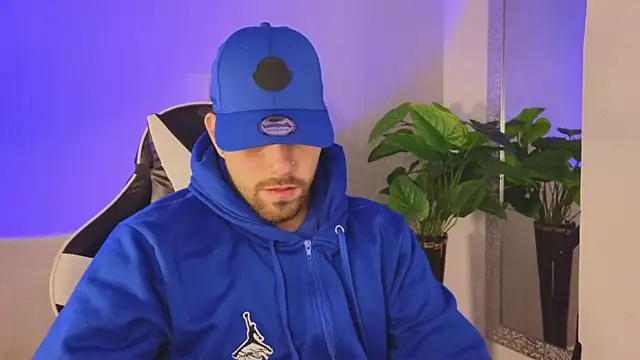 Ades Lowe online show from November 30, 11:33 am