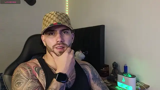 Ades Lowe online show from February 27, 5:18 am