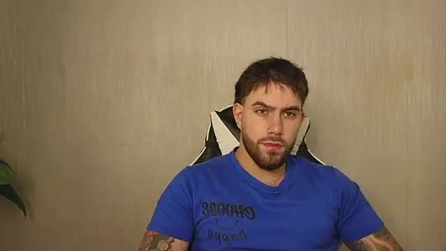 Ades Lowe online show from November 4, 12:09 pm