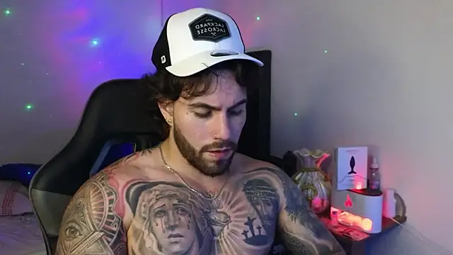 Ades Lowe online show from March 27, 5:49 am