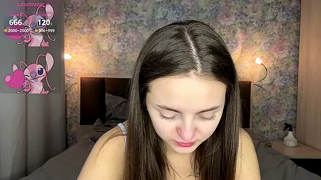 LoraDavi online show from March 4, 6:43 am