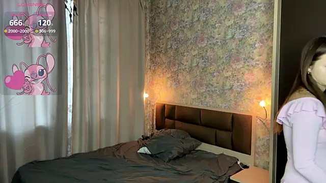 LoraDavi online show from May 1, 3:22 am