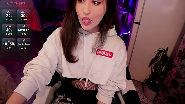 Sserendipityy online show from October 15, 3:53 pm