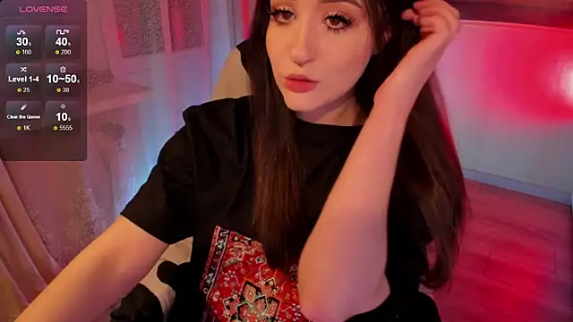 Sserendipityy online show from March 22, 8:10 pm