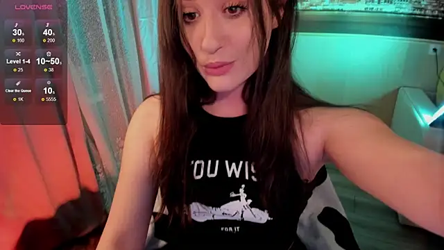 Sserendipityy online show from December 17, 6:24 pm