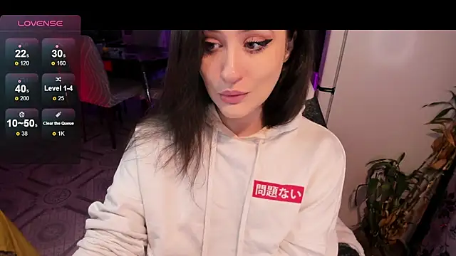 Sserendipityy online show from September 14, 3:12 pm