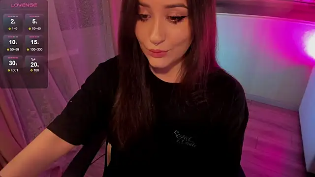 Sserendipityy online show from April 23, 6:53 pm