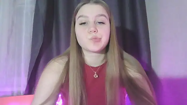 Snapshot of yourhoney_Lola_ chatting on November 25, 3:56 pm yourhoney Lola online show from November 25, 3:56 pm