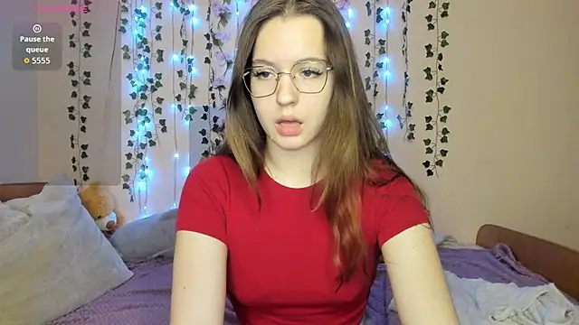 ShalinaMontana online show from October 4, 3:13 pm