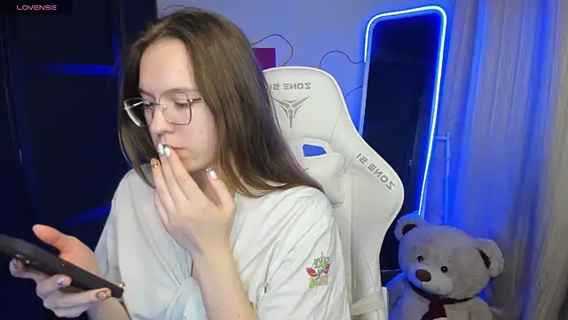 ShalinaMontana online show from September 21, 4:01 pm